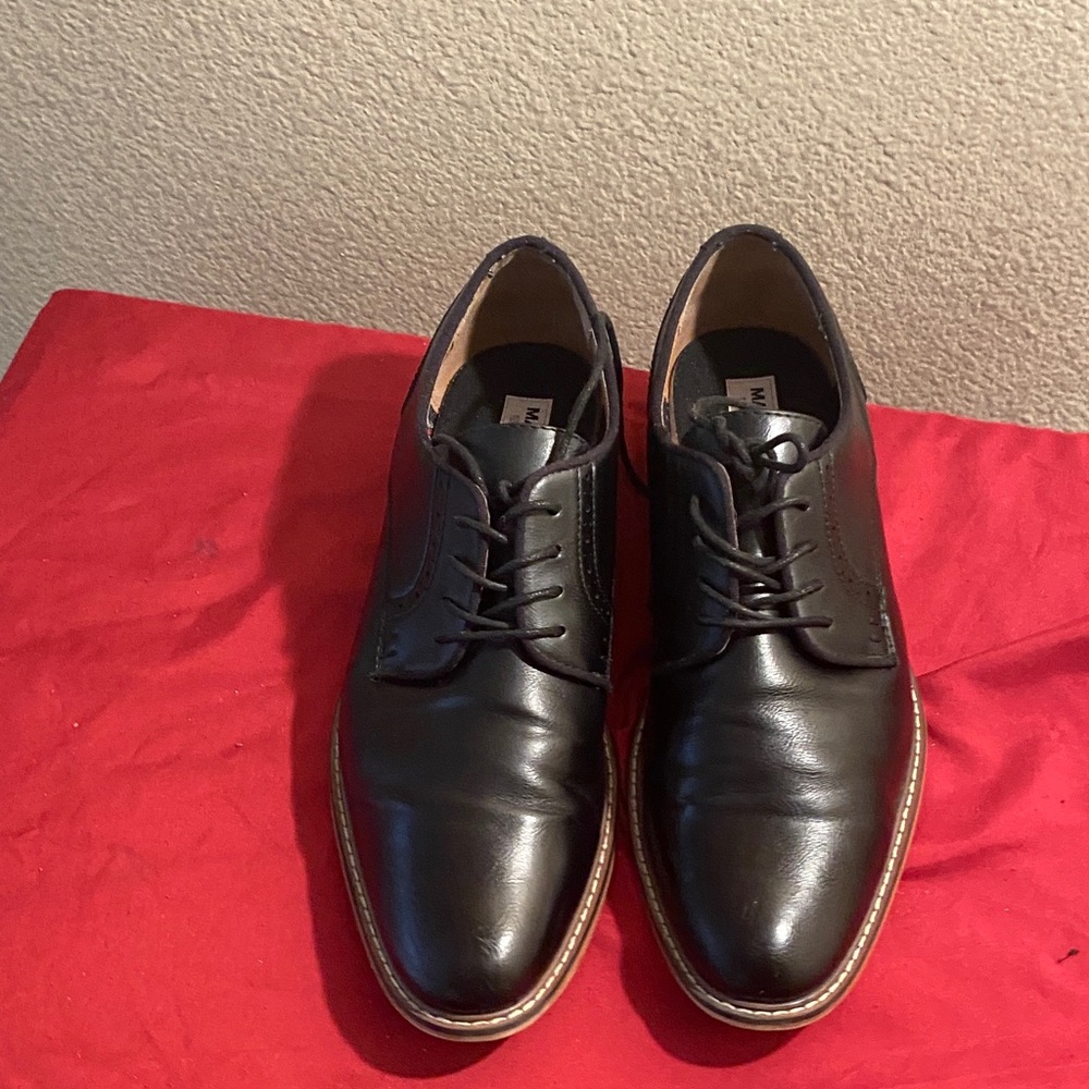 Men's Black Leather Dress Shoes